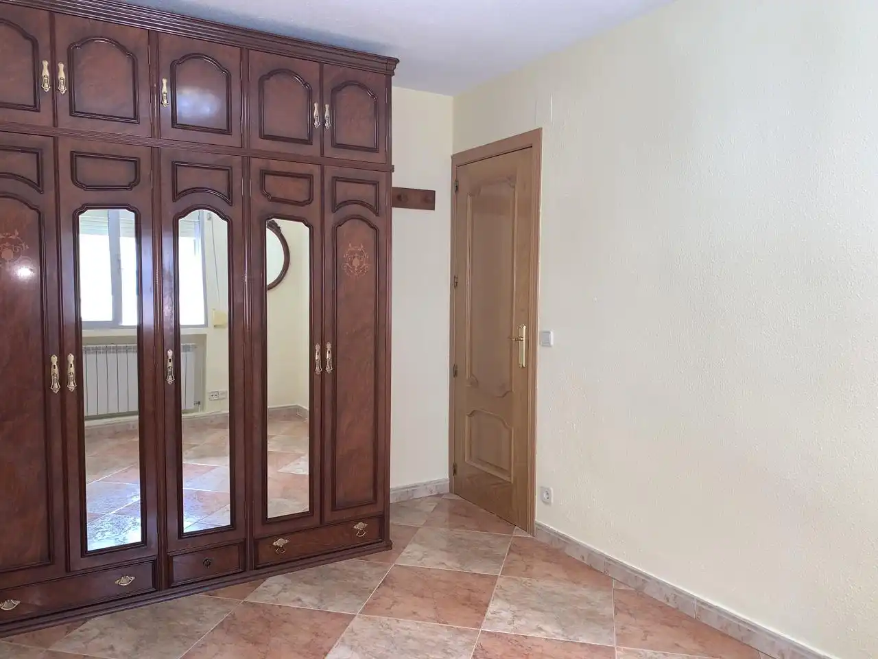 Flat for rent in Calle del Lago Leman, Casco histórico de Vicálvaro