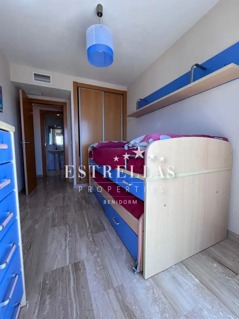 Apartament amb terrassa en venda a Via Parque, imagen 13