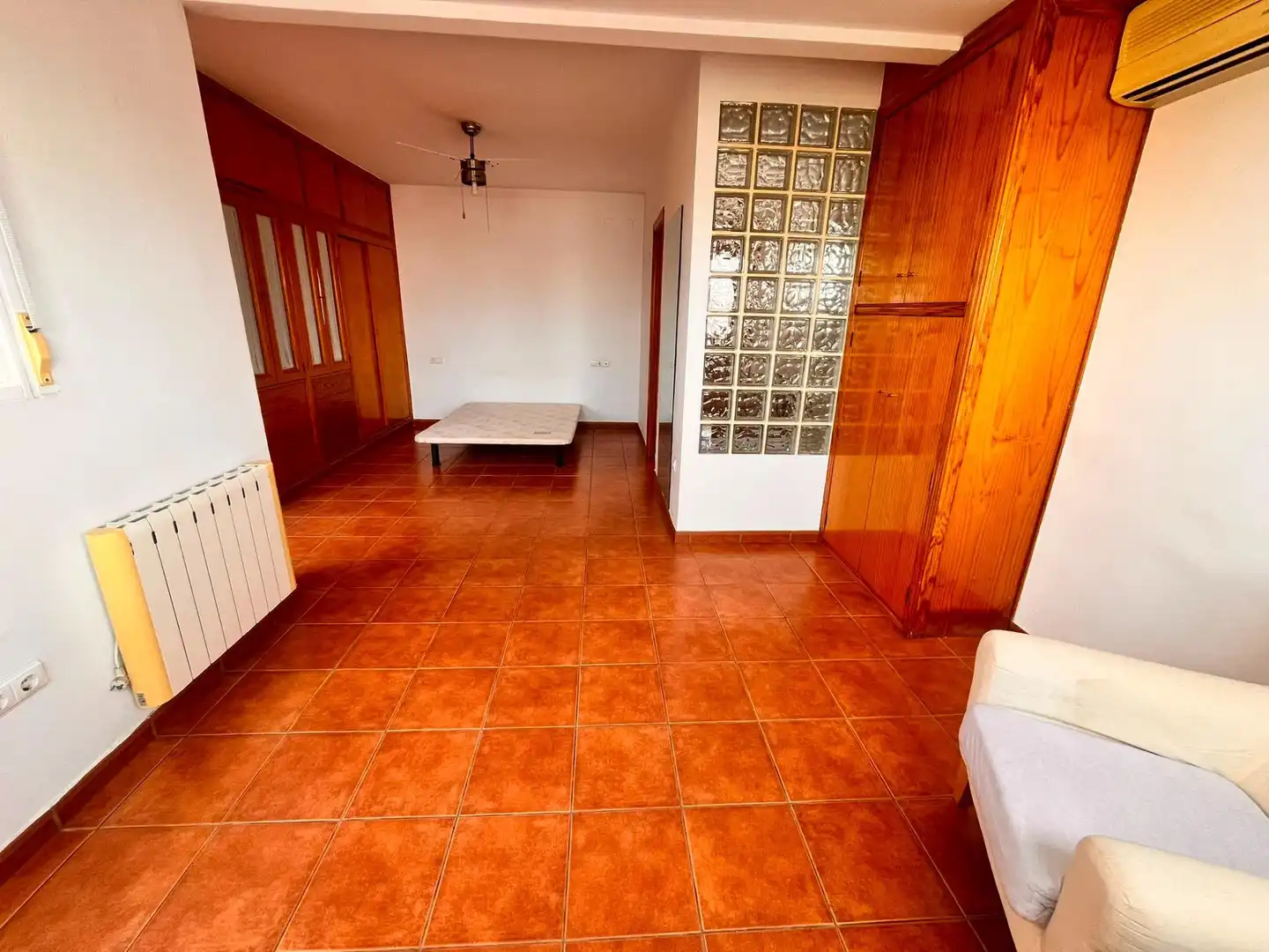 Dachboden zur Miete in Córdoba mit Klimaanlage und Terrasse