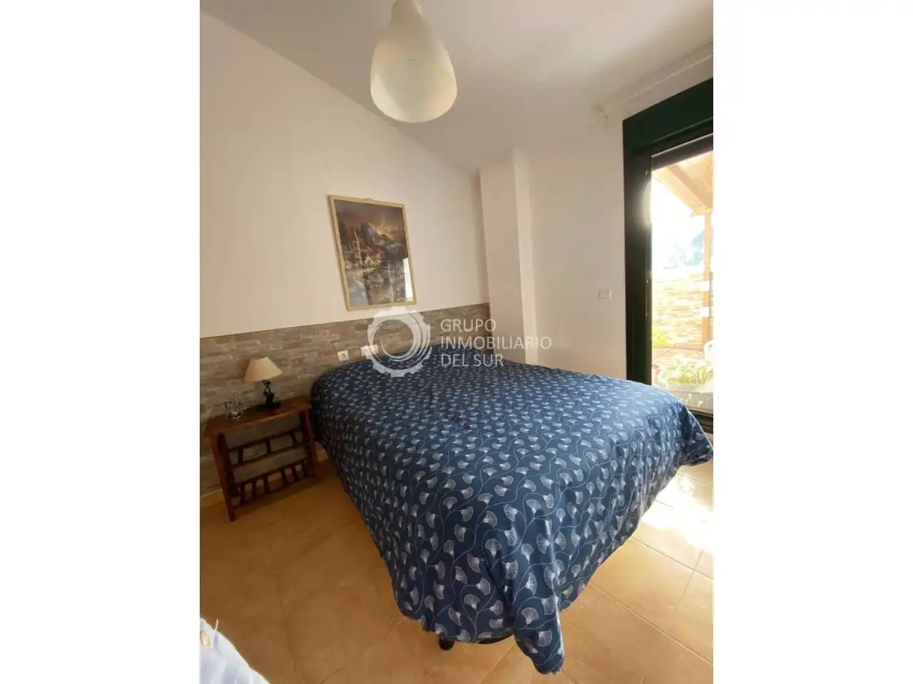Dormitori de Casa o xalet en venda en Alcalá de los Gazules amb Terrassa, Moblat i Piscina comunitària