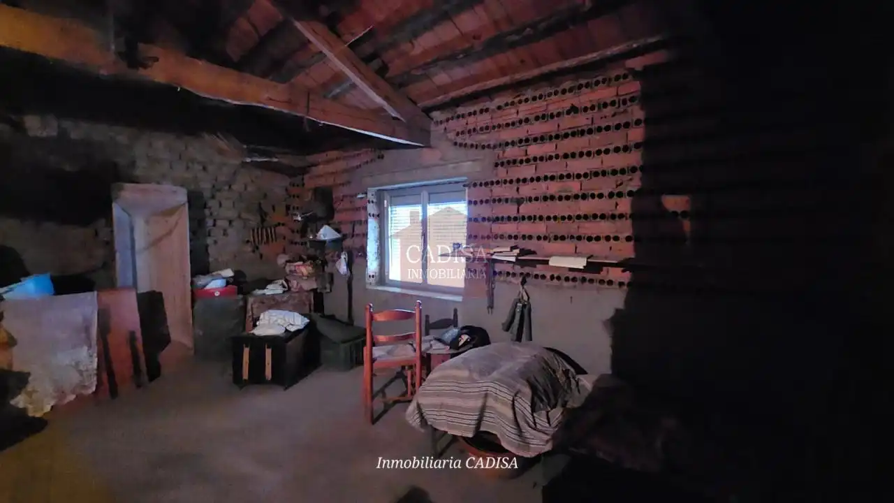 Casa o xalet en venda en Calzada de Valdunciel amb Calefacció, Jardí privat i Moblat