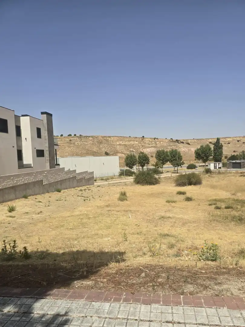 Terreny residencial en venda a La Lastrilla, imagen 5