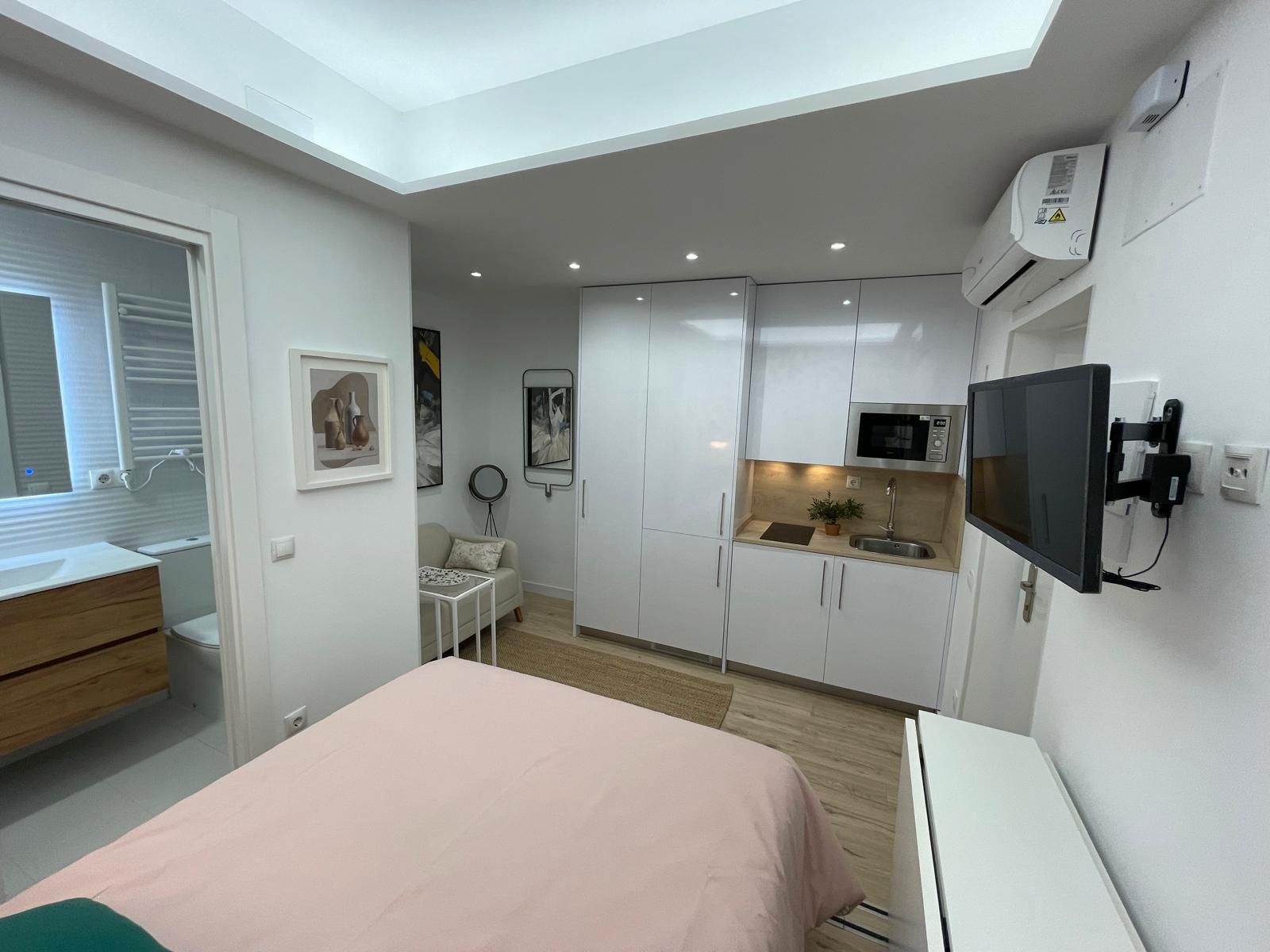 Habitación de Estudio en venta en  Madrid Capital con Aire acondicionado, Amueblado y Horno