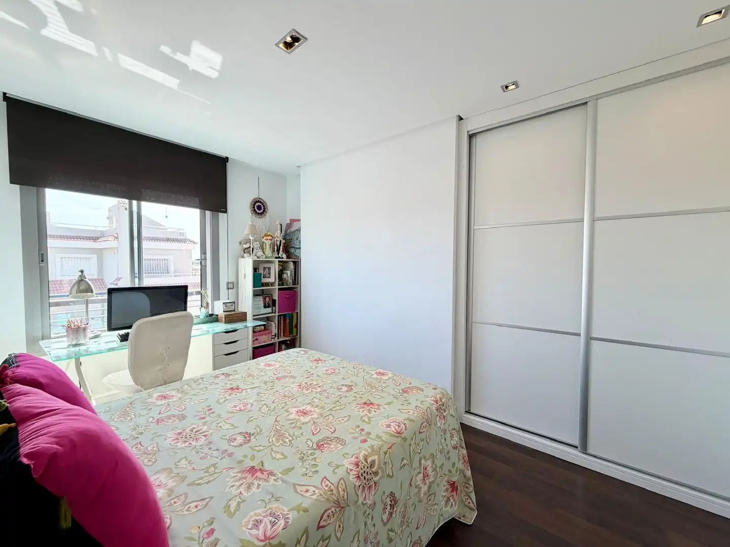 Habitación de Casa o chalet en venta en Almería con Trastero y Piscina