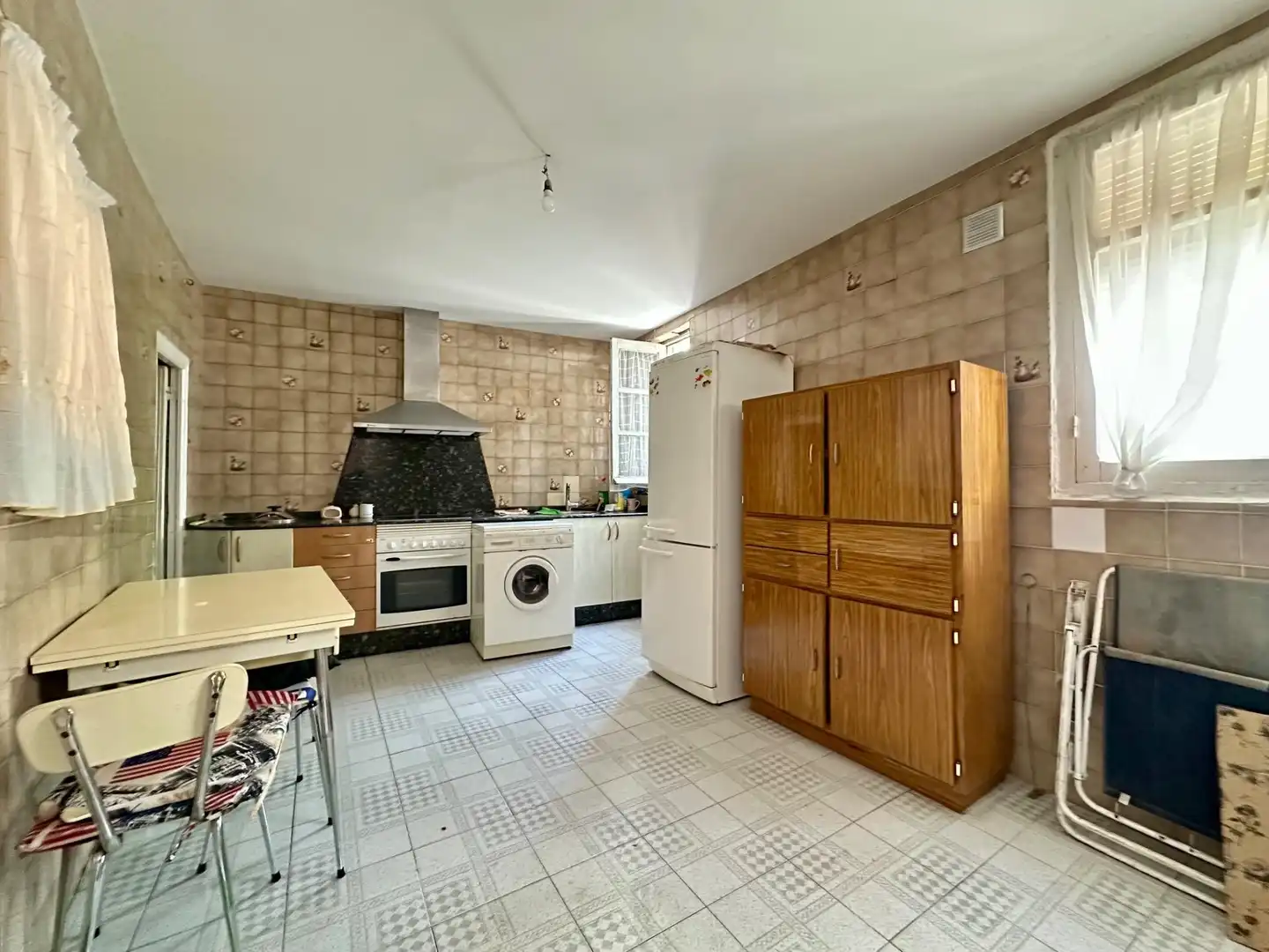 Cocina de Finca rústica en venta en Ponferrada con Calefacción