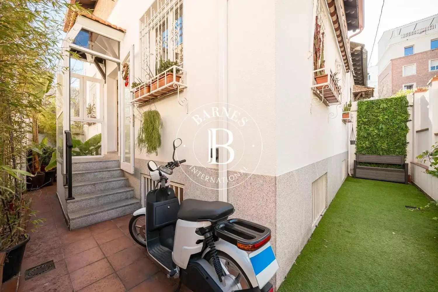 Exterior view of Apartments for sale in Madrid  with Air Conditioner, Heating and Terrace