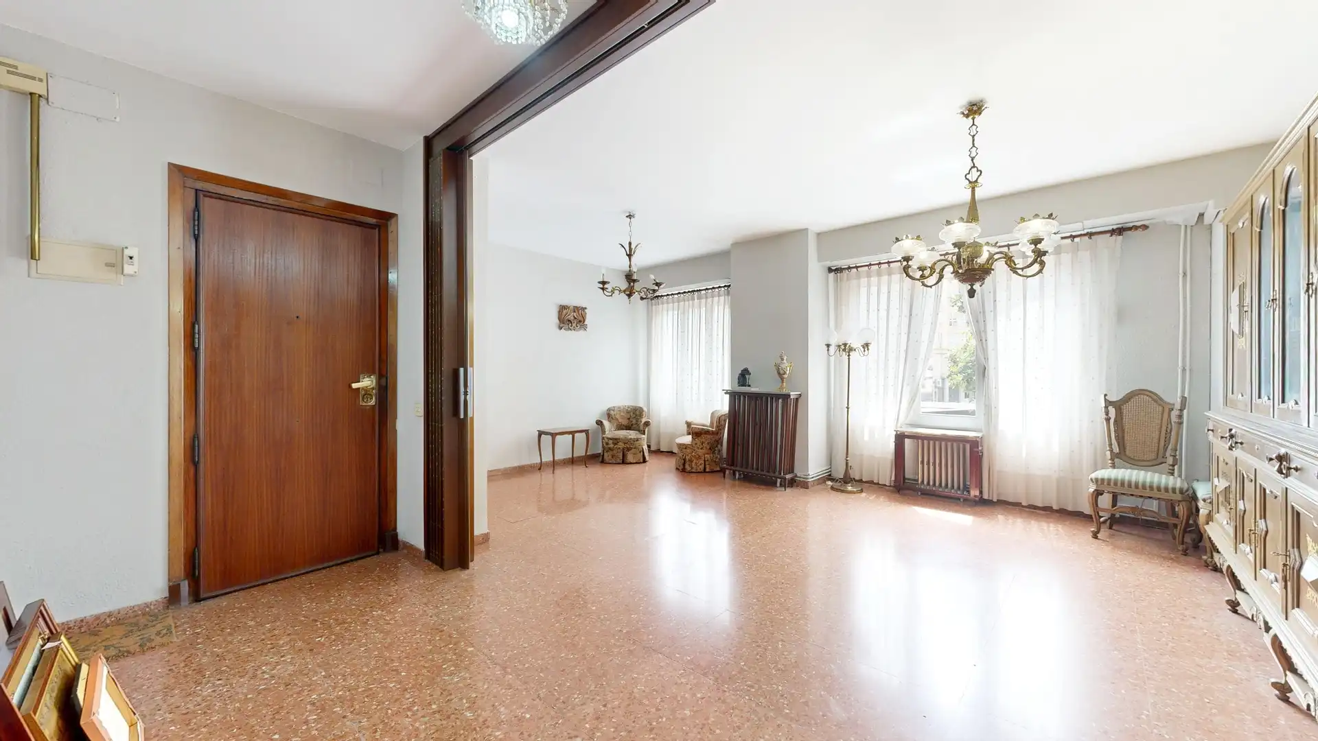 Flat with lift for sale in Extramurs, imagen 3