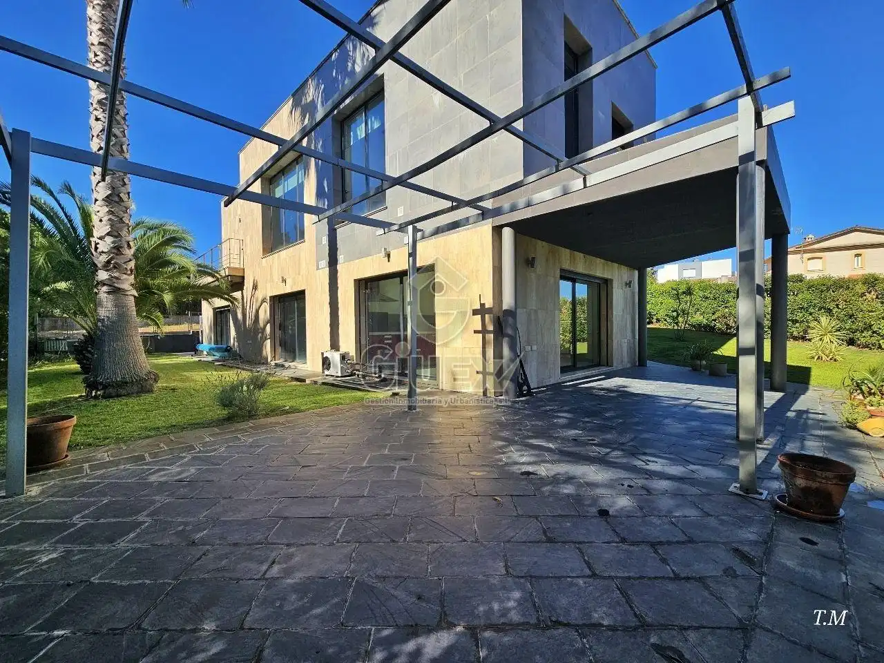 Chalet con jardín en venta en Ceres Golf