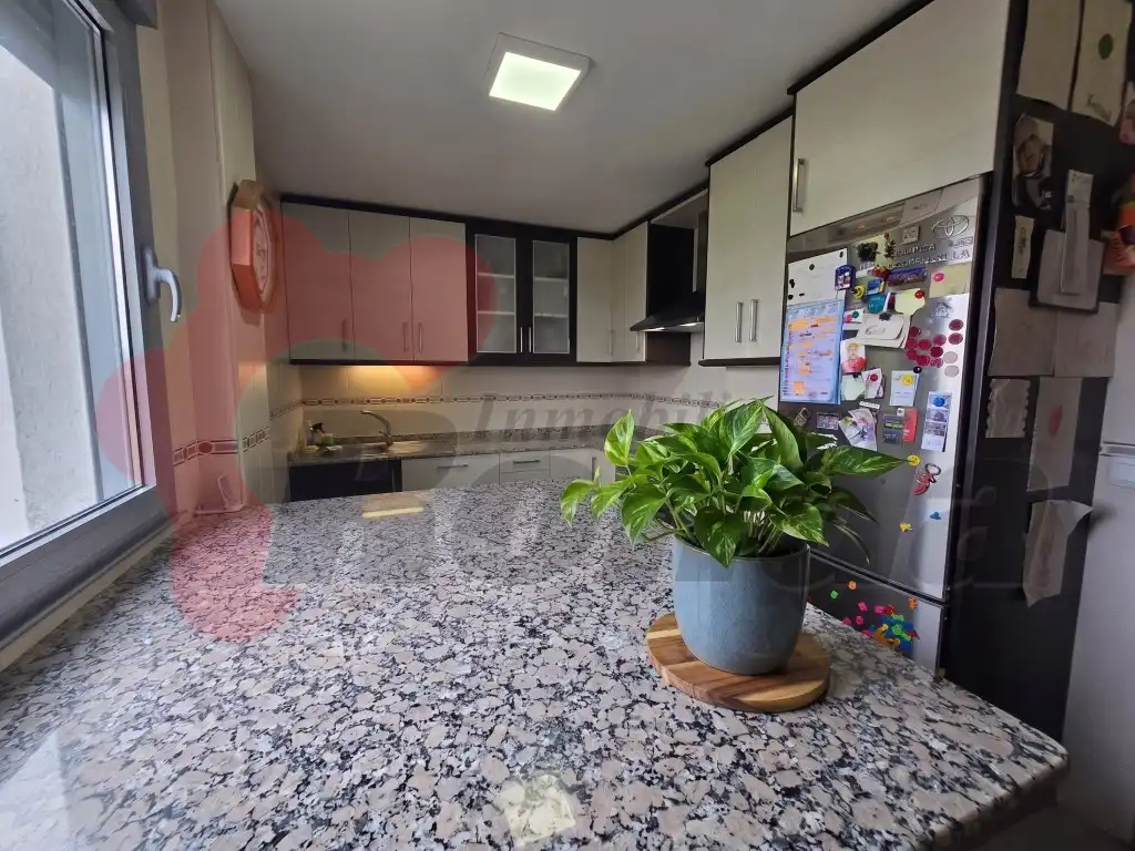 Cocina de Piso en venta en Lugo