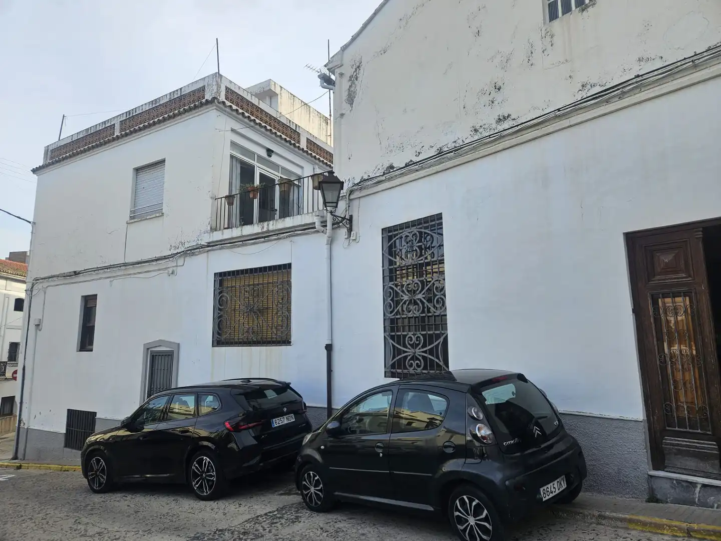 Exterior view of Houses for sale in Oliva  with Air Conditioner, Heating and Storage room