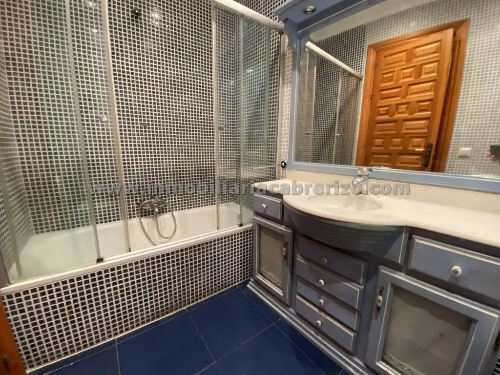 Flat for sale in Calle María Zambrano, imagen 4
