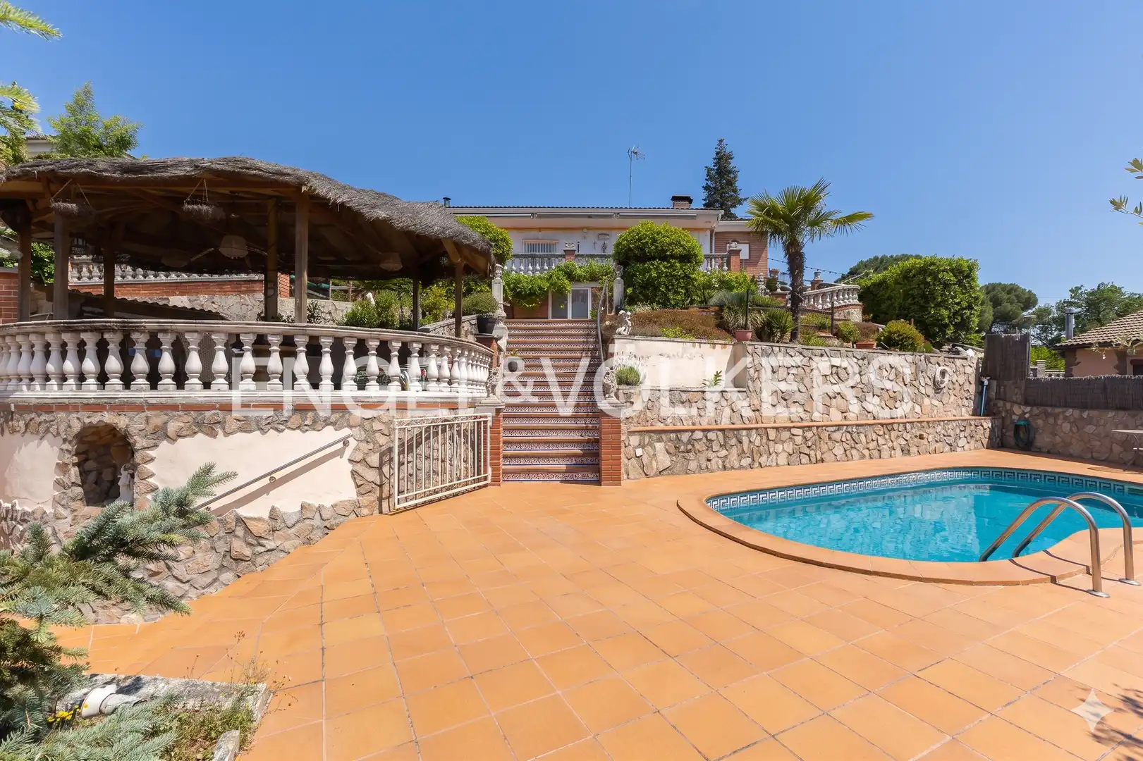 Vista exterior de Casa o xalet en venda en Tordera amb Calefacció, Jardí privat i Terrassa