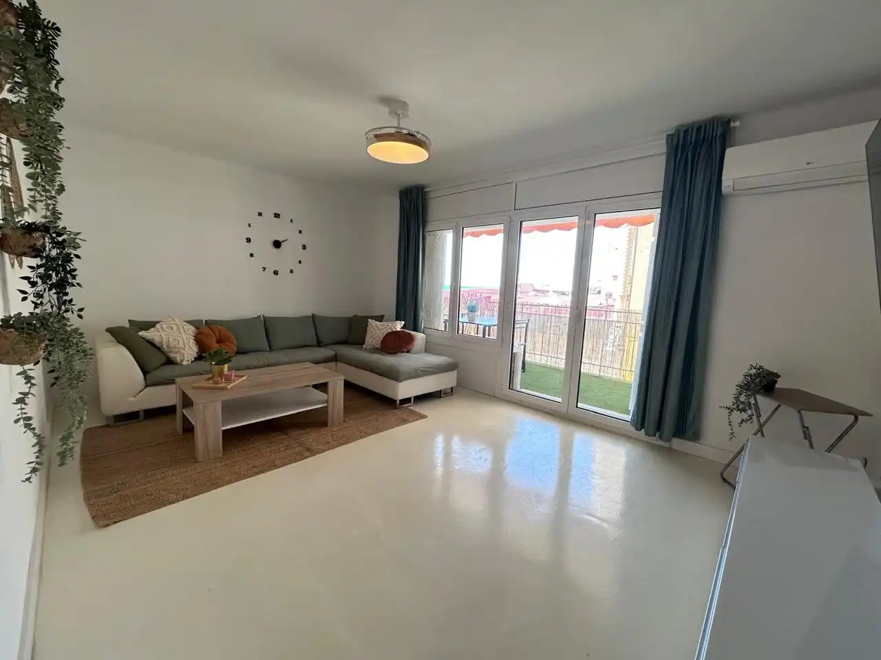 Flat for rent in Lluminetes