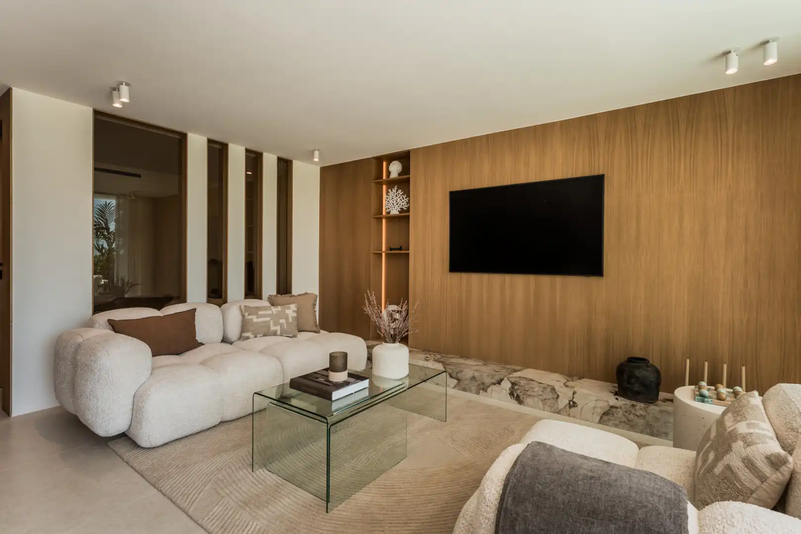 Living room of Ground floor for sale in Nueva Andalucía