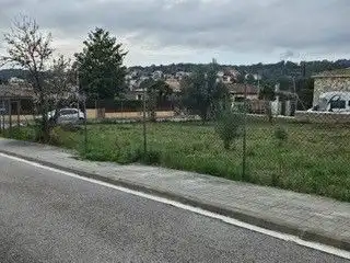 Terreny residencial en venda a Figueres 7