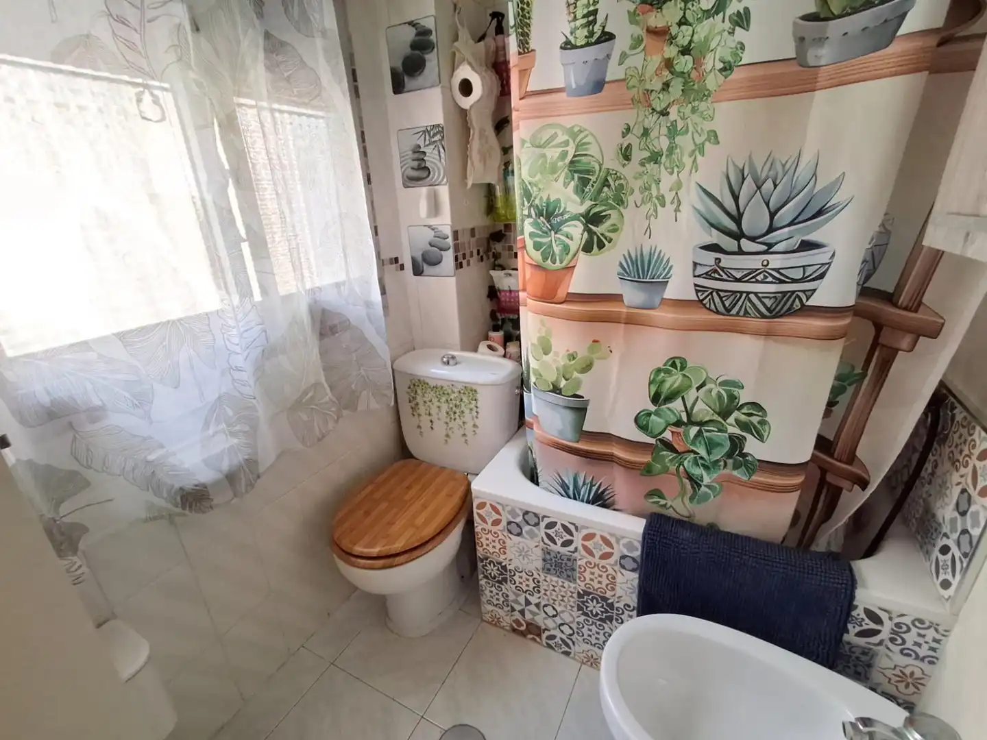 Badezimmer von Wohnung zum Verkauf in Cádiz