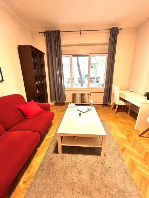 Living room of Flat for rent in Madrid  with Air Conditioner, Heating and Parquet flooring