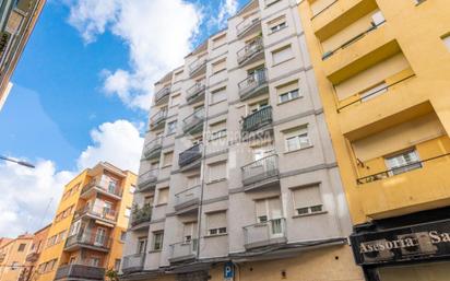 Vista exterior de Pis de lloguer en Salamanca Capital amb Calefacció, Parquet i Balcó