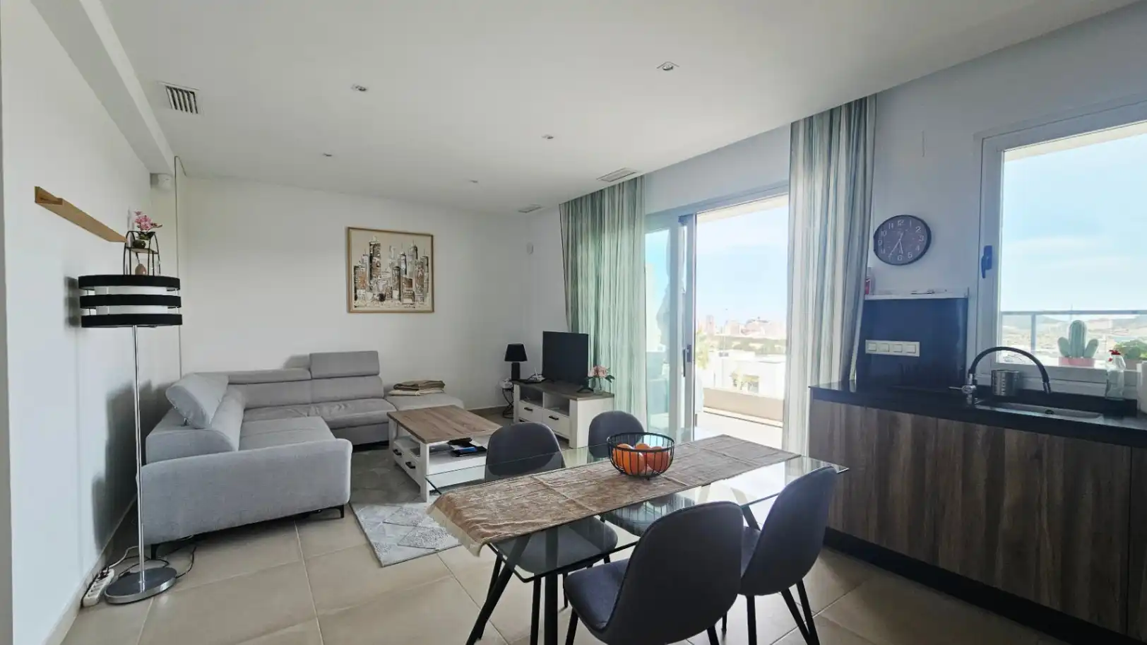 Sala d'estar de Àtic de lloguer en Finestrat amb Aire condicionat, Calefacció i Terrassa