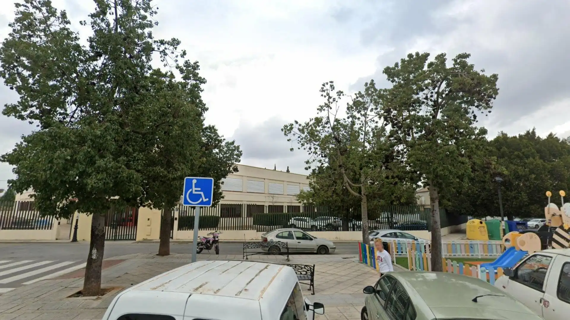 Casa aparellada en venda a Menendez Pidal, imagen 4