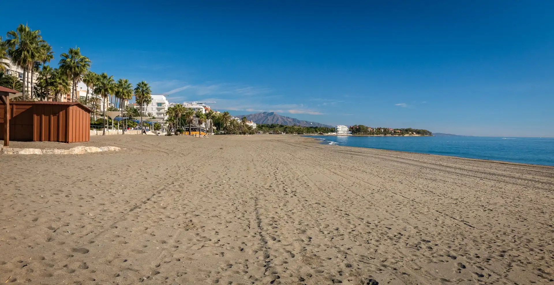 Inmuebles singulares con ascensor en venta en Estepona Pueblo, imagen 28