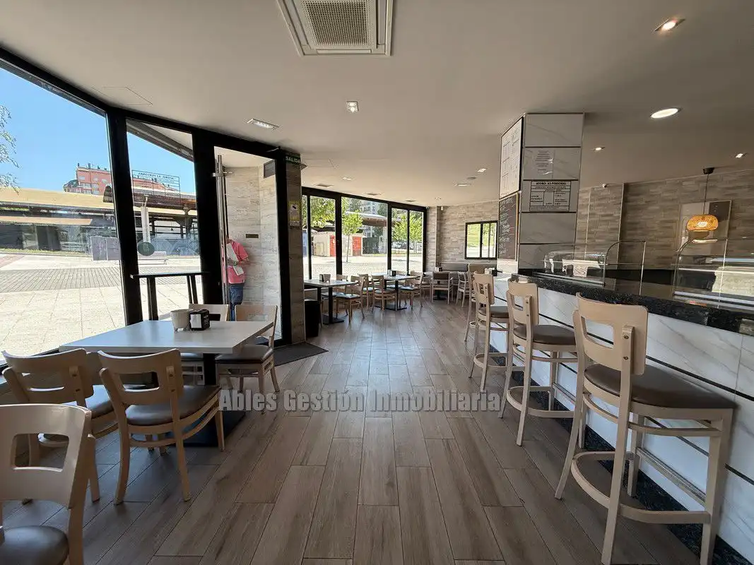 Local comercial en venta en Candamo 3, imagen 6