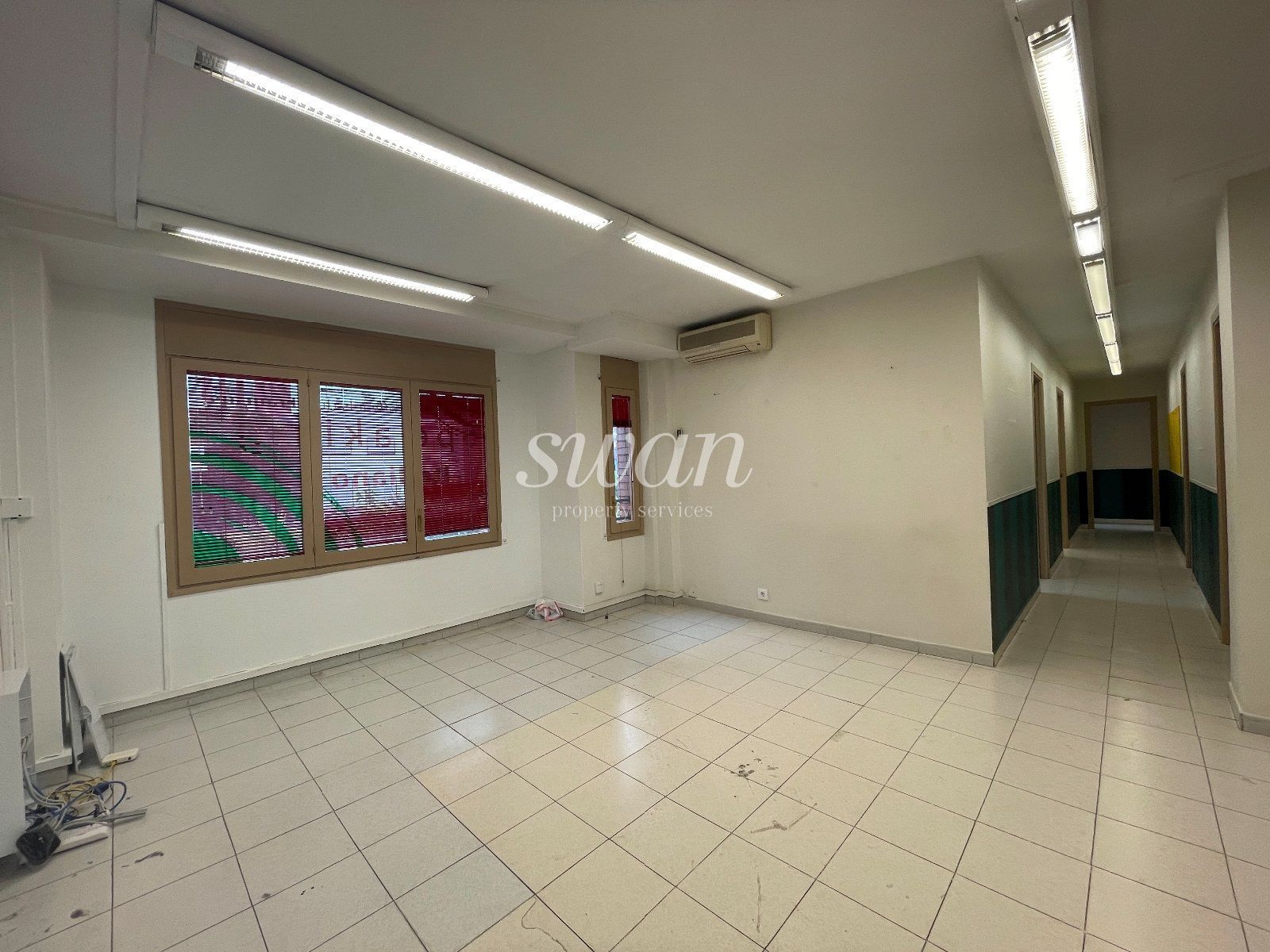 Office to rent in Sant Cugat del Vallès  with Air Conditioner
