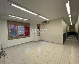 Office to rent in Sant Cugat del Vallès  with Air Conditioner