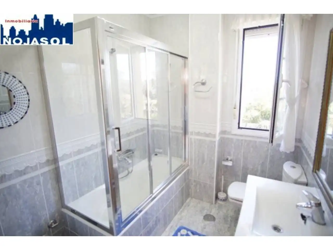Baño de Casa o chalet en venta en Arnuero con Calefacción, Jardín privado y Terraza