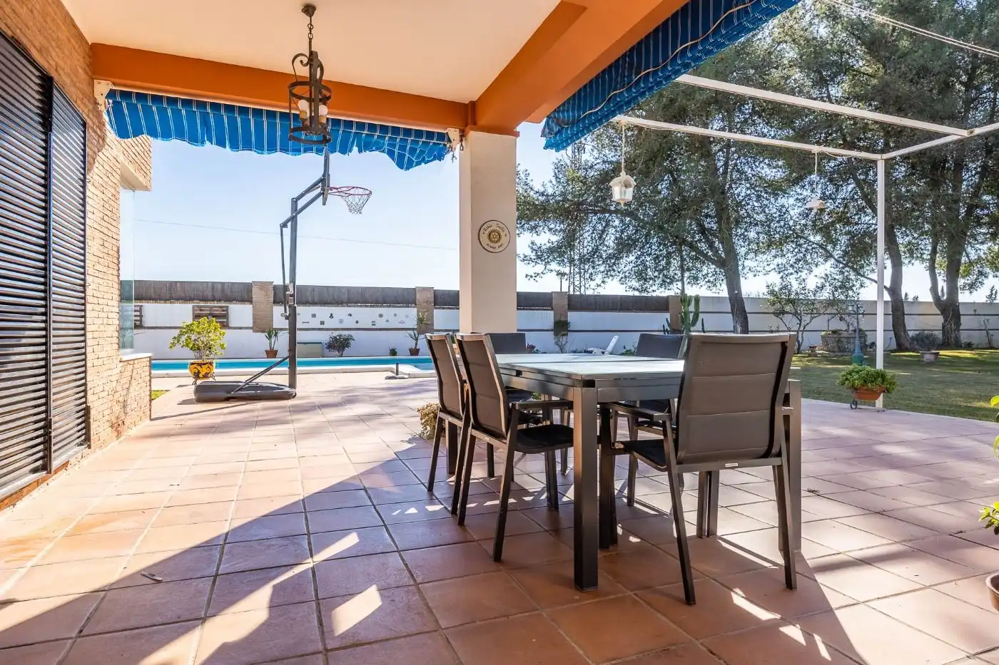Terraza de Casa o chalet en venta en Carmona con Aire acondicionado, Jardín privado y Trastero