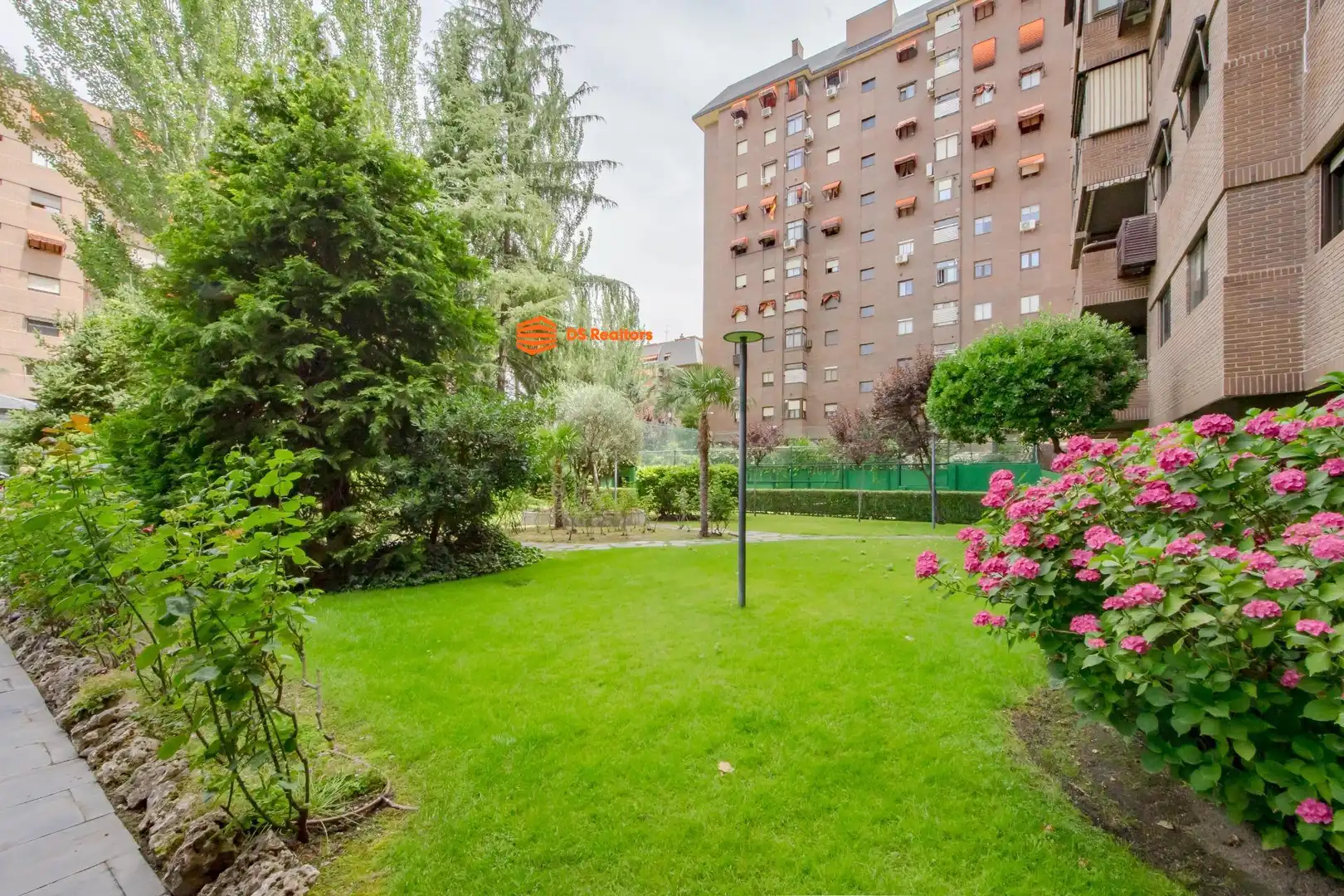 Flat with terrace for sale in ALFREDO MARQUERIE, imagen 4