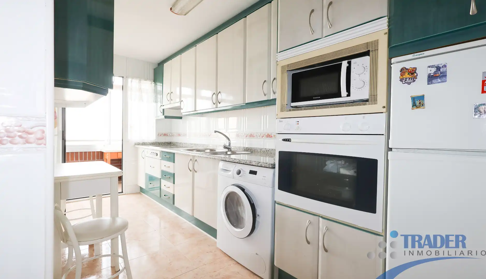 Appartamento con terrazza in vendita a Calle de Simón Hernández, imagen 3