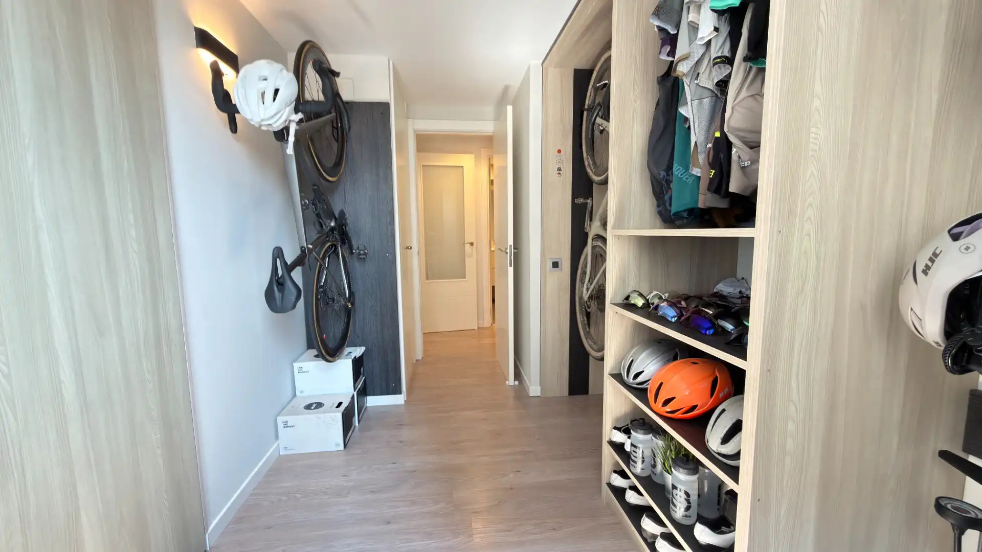 Wohnung zum Verkauf in Badalona mit Klimaanlage, Heizung und Parkett