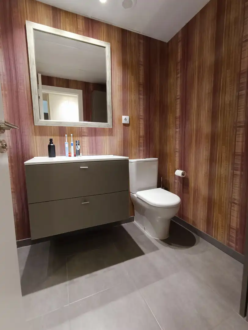 Bathroom of Flat for sale in Zaragoza  with Air Conditioner, Heating and Terrace