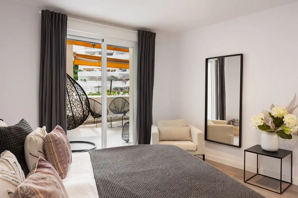 Apartment with pool for sale in Nueva Andalucía, imagen 8