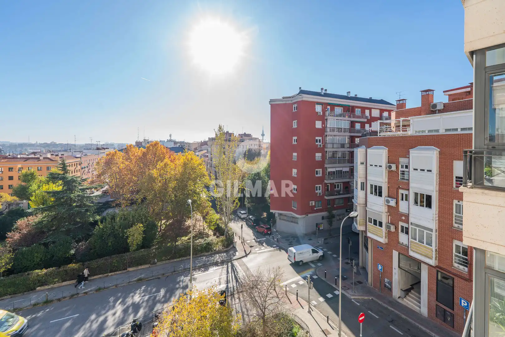 Vista exterior de Piso en venta en Madrid con Calefacción y Trastero