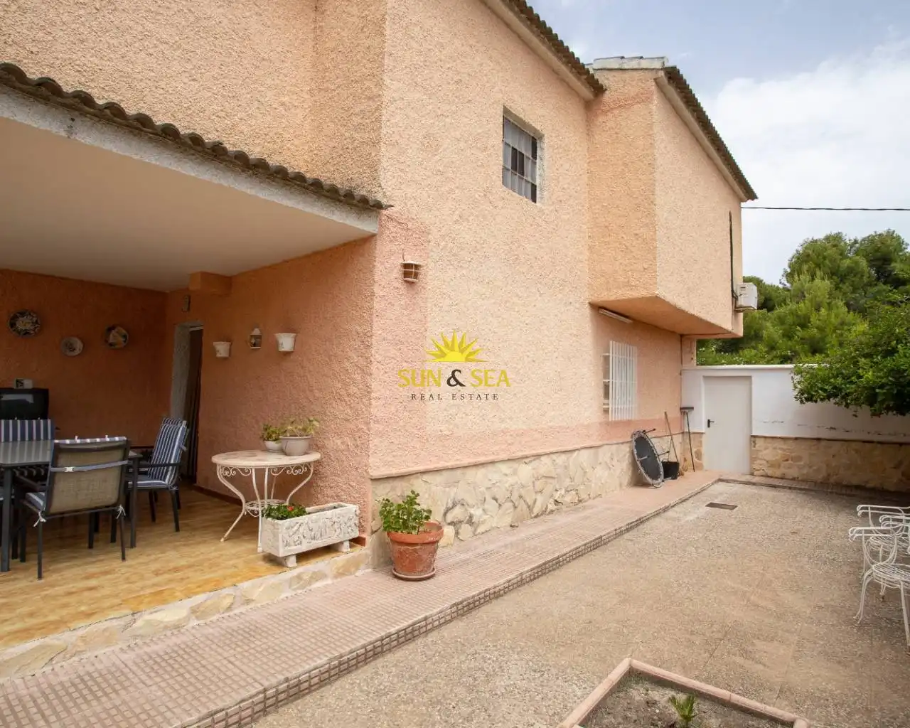 Vista exterior de Casa o xalet en venda en Las Torres de Cotillas amb Aire condicionat, Calefacció i Jardí privat