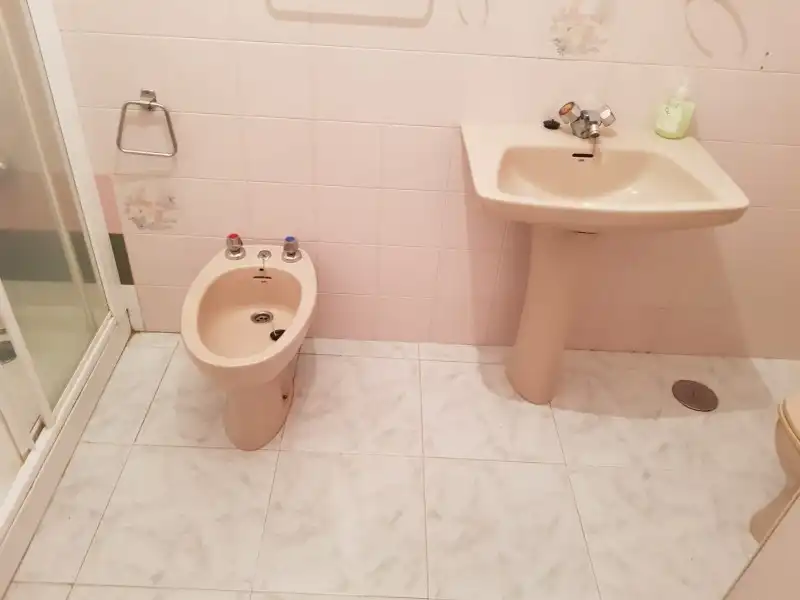Bany de Casa o xalet en venda en Tejeda de Tiétar amb Terrassa i Piscina