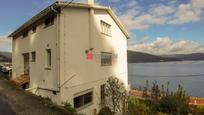 Vista exterior de Casa o xalet en venda en Muros amb Terrassa