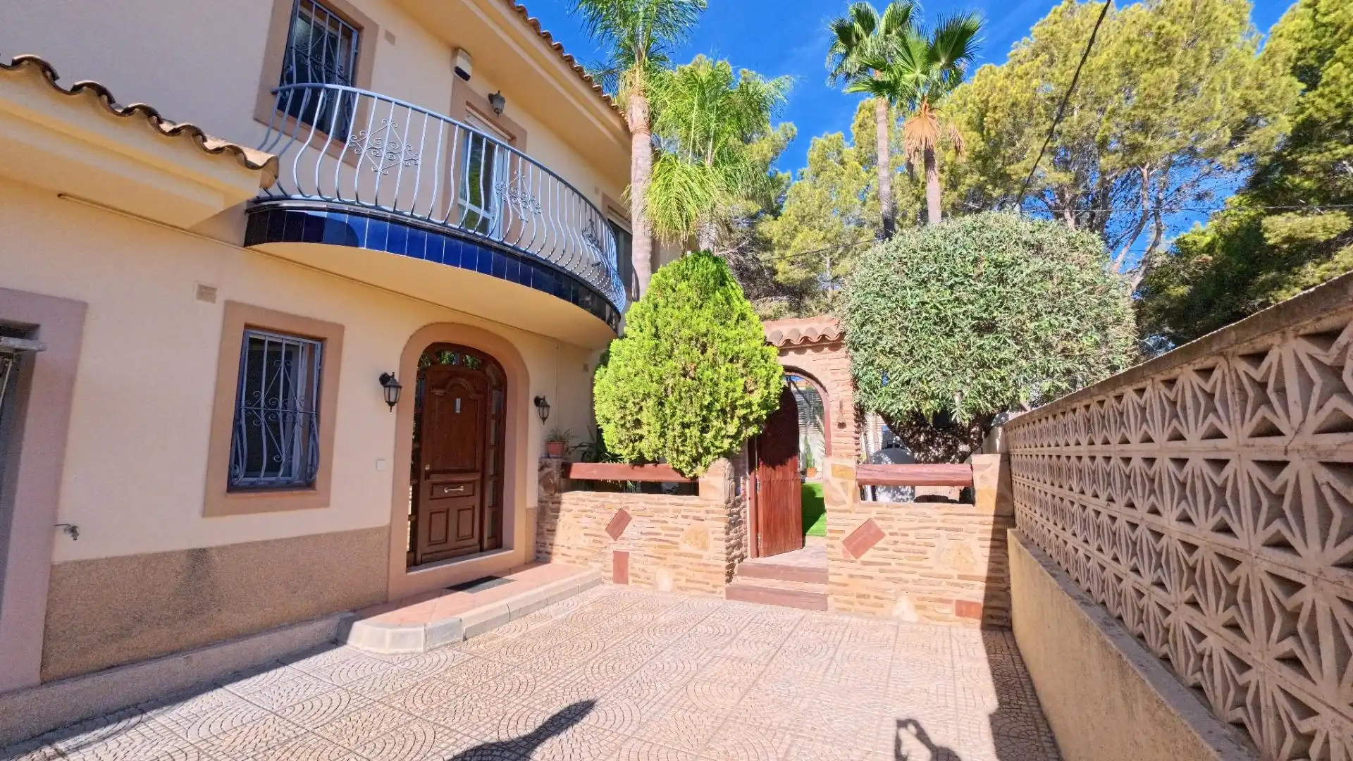 Casa aparellada amb piscina en venda a L'Albir, imagen 4