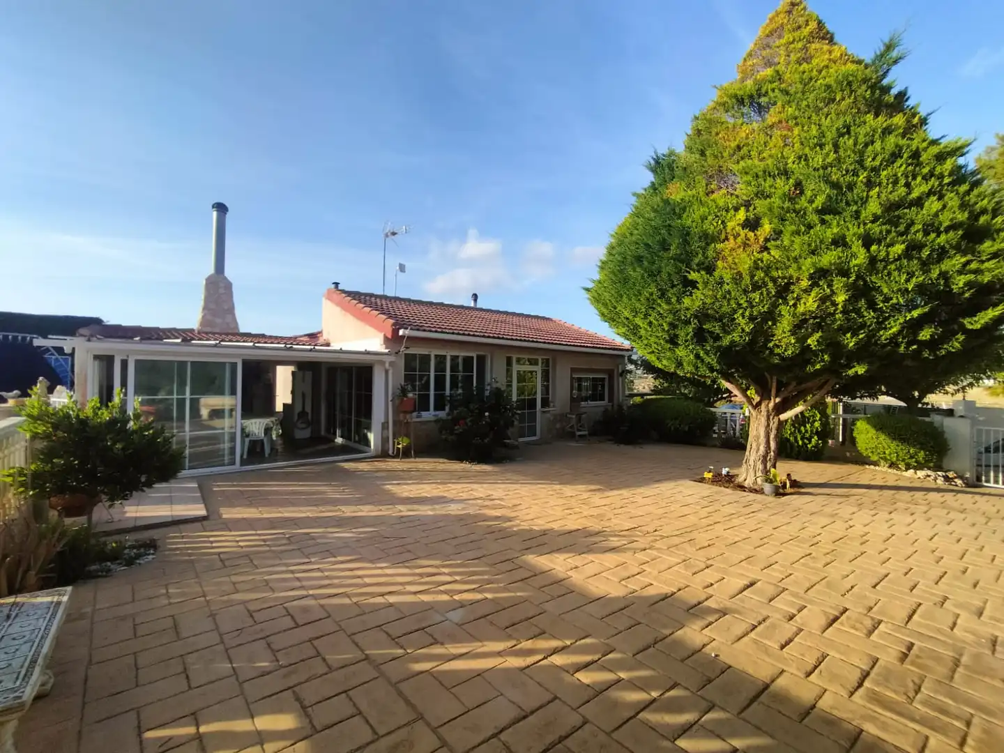 Garden of Houses for sale in Elda  with Air Conditioner, Heating and Private garden