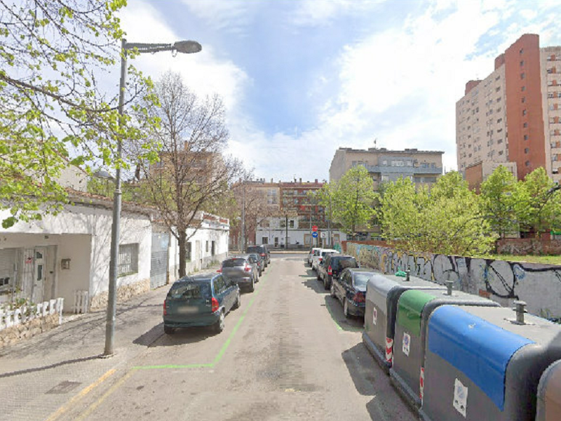 Pis en venda a Manuel De Falla..., Centre