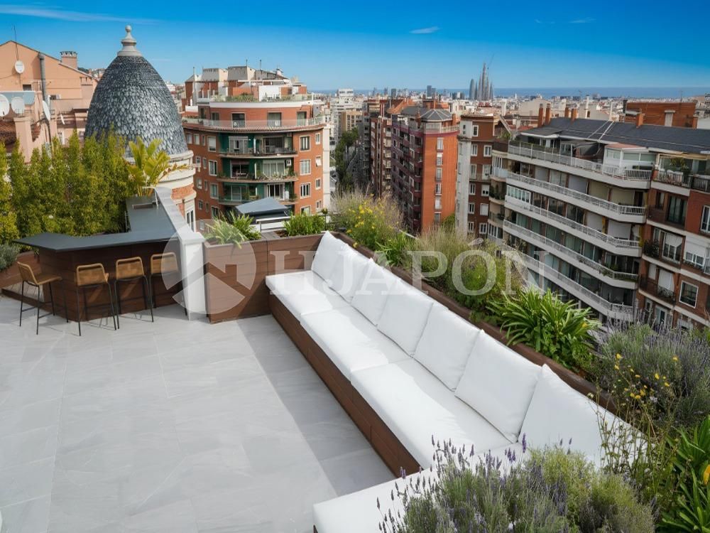 Terrassa de Àtic de lloguer en  Barcelona Capital amb Aire condicionat, Terrassa i Traster