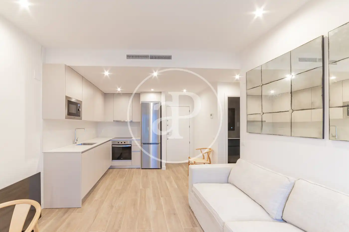 Flat for rent in C/ del Maestro Guerrero, Universidad - Malasaña