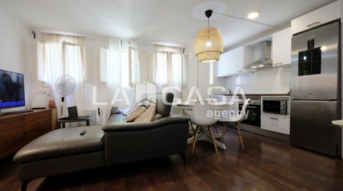 Foto 3 de Piso en venta en Carrer de L'arquitecte Martorell, Montbau, Barcelona Capital