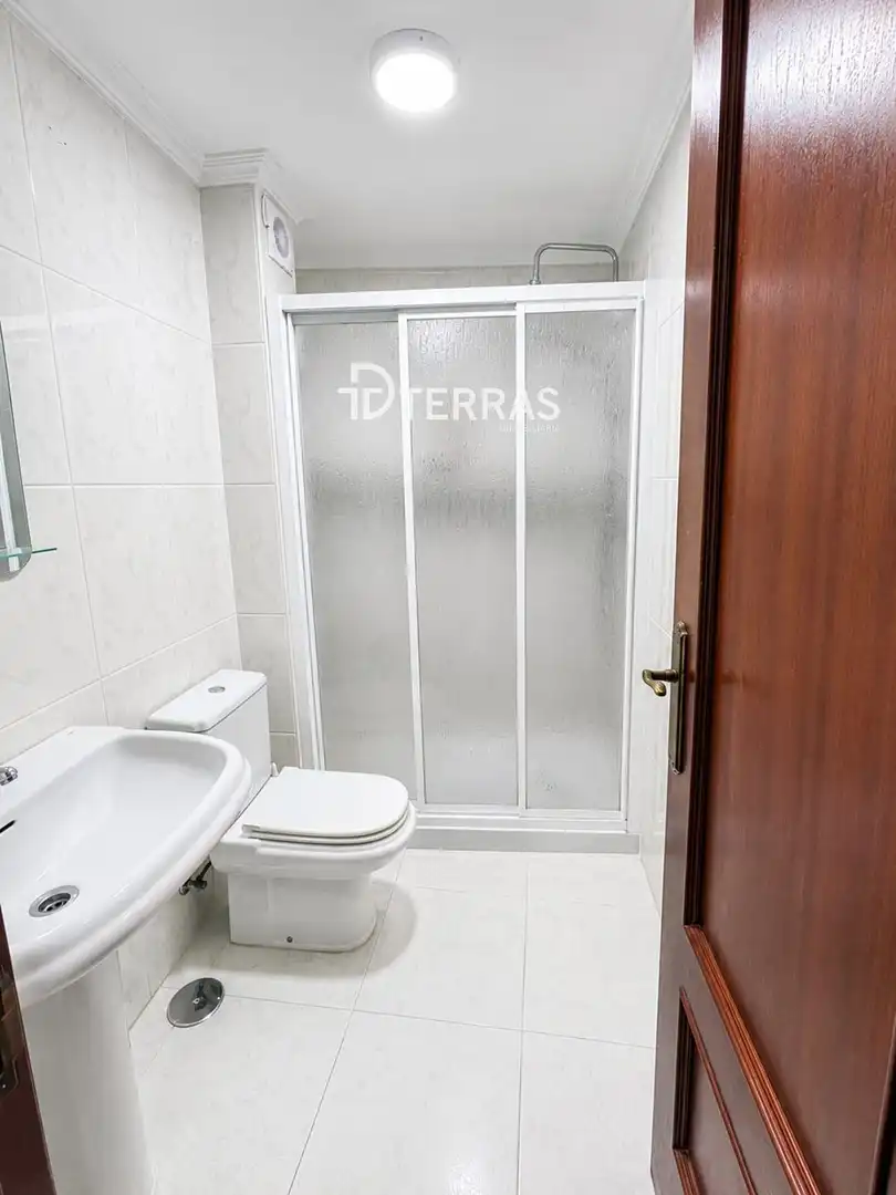 Flat for sale in Xose Solla, Soutomaior