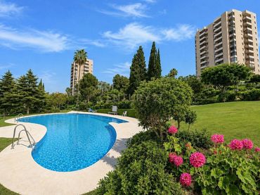 Pis amb piscina en venda a AV PRADO DEL 14 EDF ZUMAYAMARBELLA (MÁLAGA) 10
