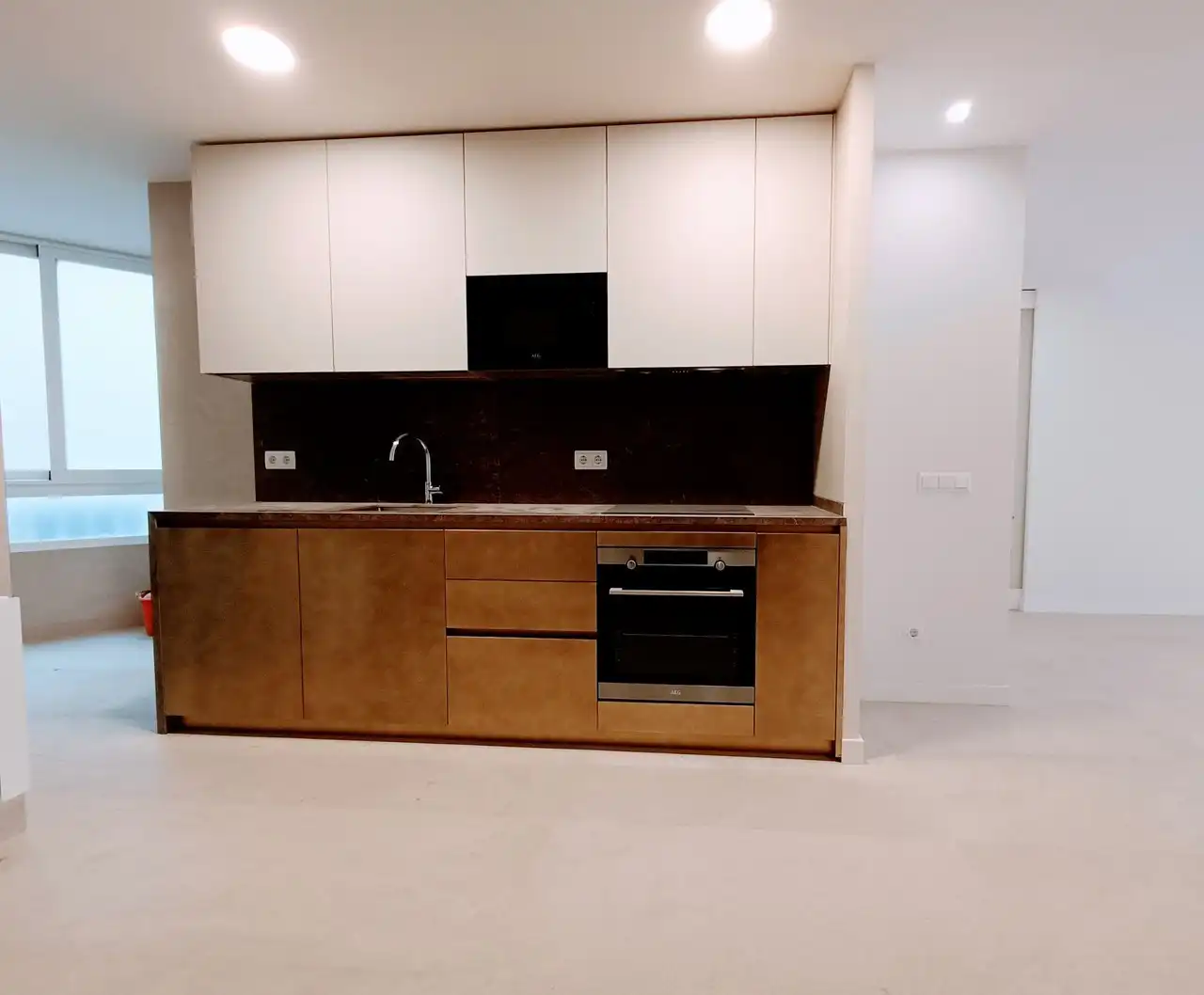Kitchen of Flat for rent in Madrid  with Air Conditioner, Heating and Terrace