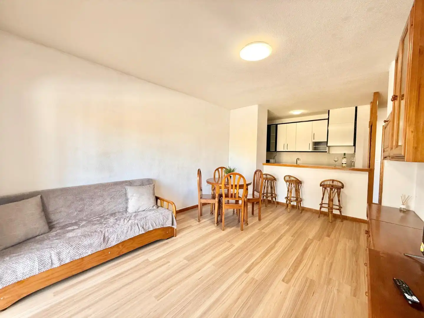 Wohnzimmer von Wohnungen zur Miete in San Javier mit Klimaanlage, Möbliert und Ofen