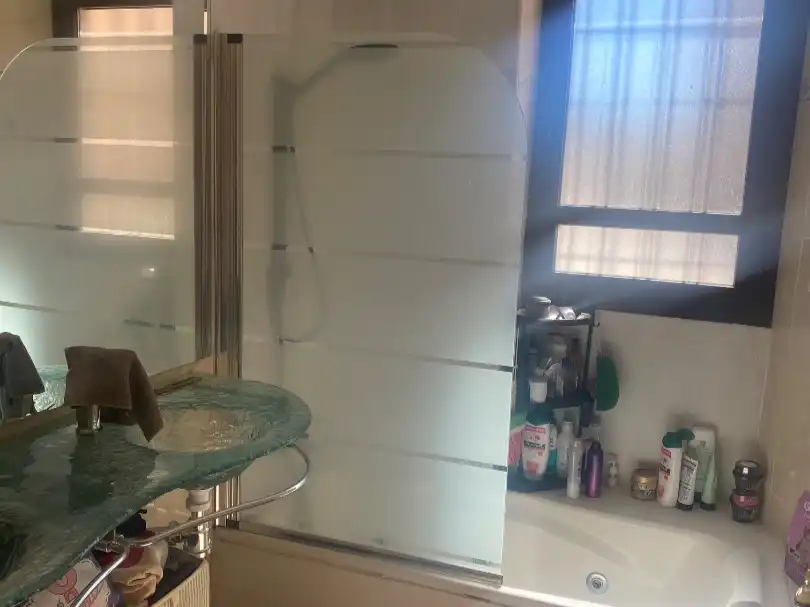 Baño de Piso en venta en Griñón con Aire acondicionado